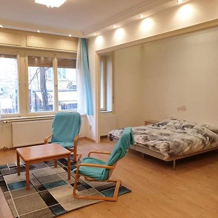 Lara Apartman Budapest Exteriör bild